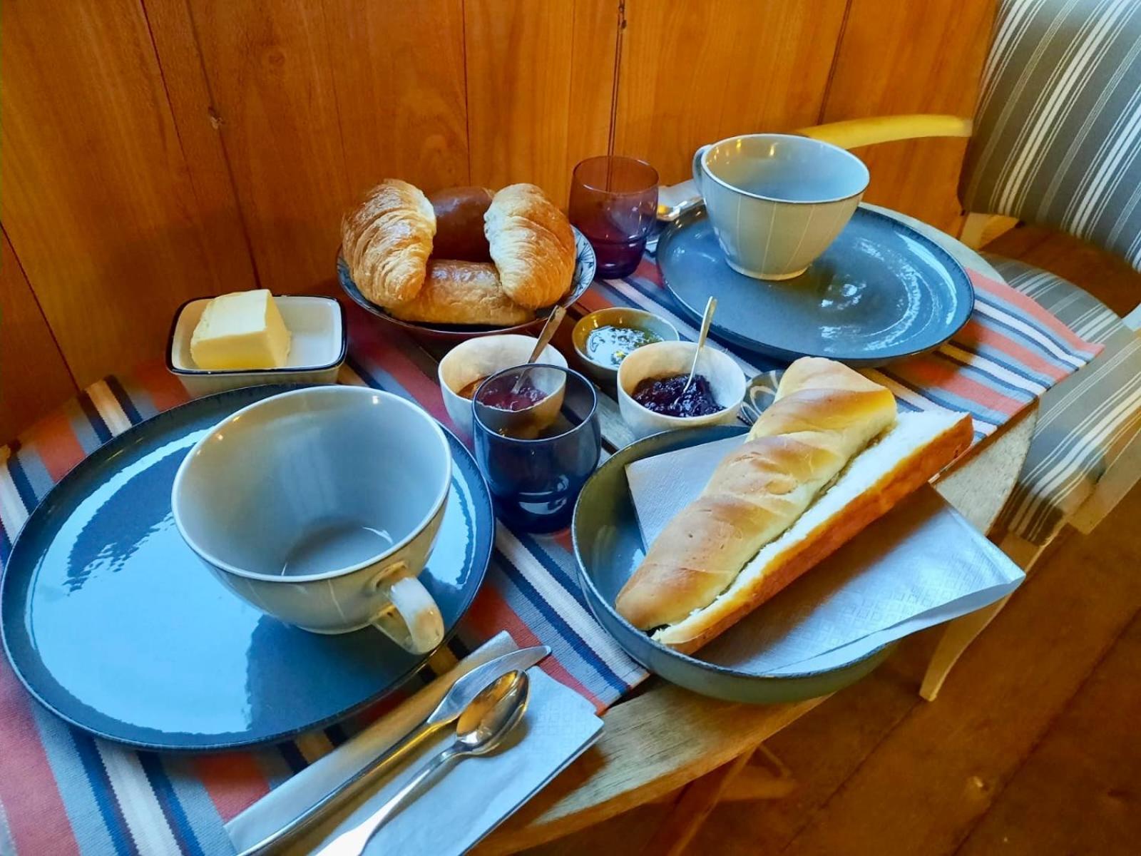 Pierres Et Jardins Bed & Breakfast Senlis  Exterior photo