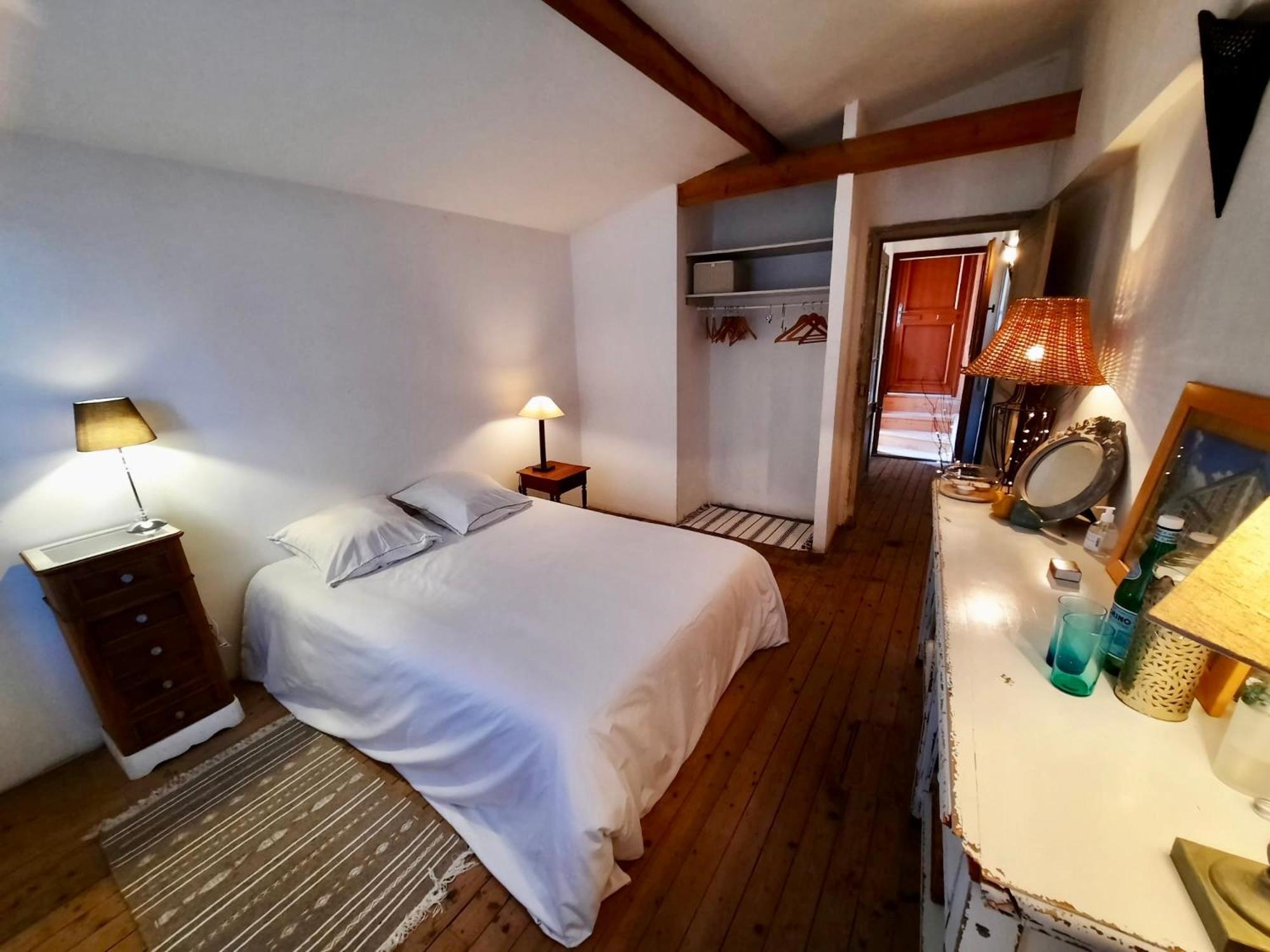 Pierres Et Jardins Bed & Breakfast Senlis  Exterior photo